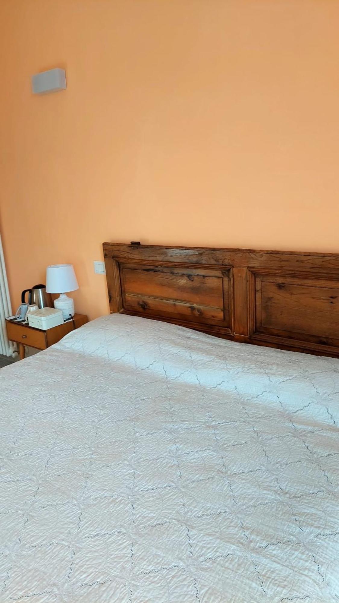 La Casa Del Mago Camere E Appartamenti Pissignano Εξωτερικό φωτογραφία